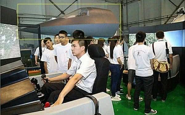 歼-16的航程与载弹量,深度解析中国新一代战斗机的强大实力,深度解析,歼-16战斗机的航程与载弹量,揭示中国新一代战斗机的超凡实力