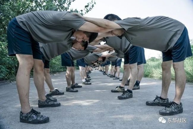 当兵训练视频播放，展现军魂的震撼力量，军魂震撼，当兵训练实战视频播放