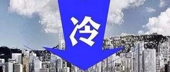 关于中国人民解放军陆军第XXX师拆分两个旅的探讨，中国人民解放军陆军第XXX师拆分两旅的深入分析