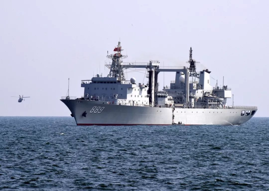太湖号综合补给舰，海上力量的重要支柱，太湖号综合补给舰，海上力量的稳固支柱