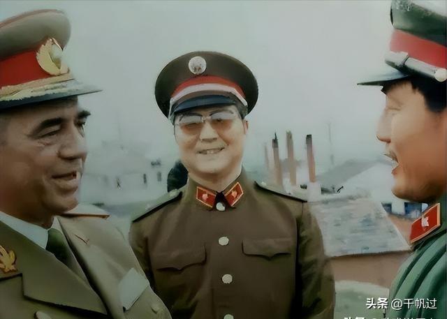 关于我国某地区十五军副军长的深度报道，我国某地区十五军副军长深度报道，揭示领导风范与军事成就