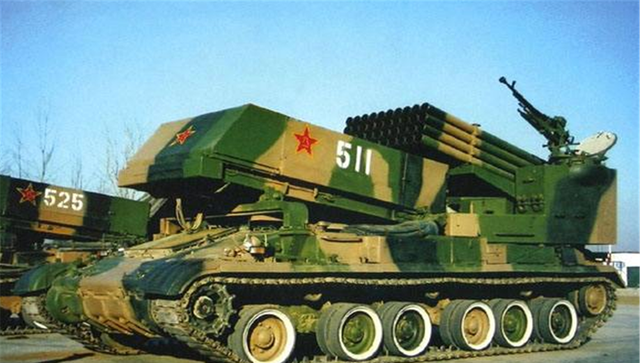 PHL-11式轮式自行火箭炮，中国现代化炮兵的新锐利器，PHL-11式轮式自行火箭炮，中国现代化炮兵尖端武器