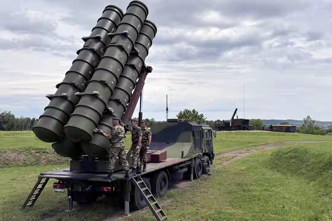 中国远程防空导弹系统,构建现代化国防安全的坚实屏障,中国远程防空导弹系统,现代化国防的坚实安全屏障