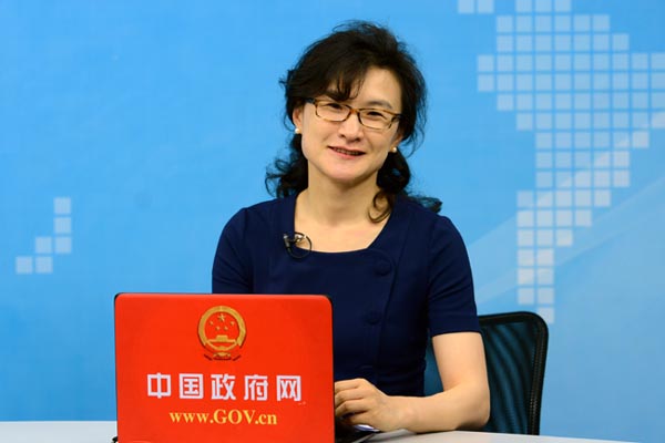 董倩，一位卓越新闻工作者的风采，董倩，卓越新闻工作者的闪耀风采
