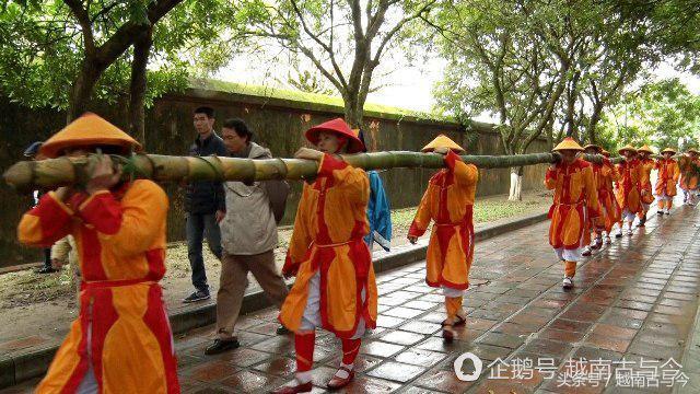 越南战争与电影三天与地，战争背景下的情感与人性探索，越南战争与电影三天与地，战争中的情感与人性探索