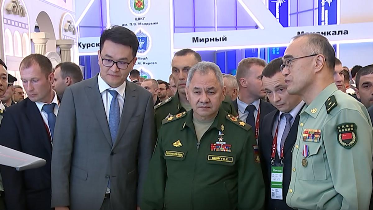 南海局势分析,并未开战,但局势需警惕,南海局势分析,紧张局势未开战,警惕风险挑战