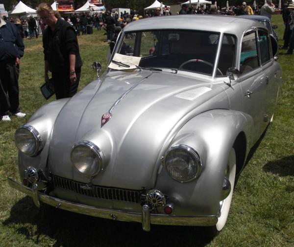 齐柏林号航空母舰模型,历史的再现与科技的魅力,齐柏林号航空母舰模型,历史再现与科技的融合魅力