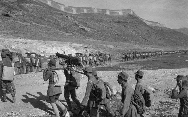 关于中国人民解放军陆军第某集团军改编历程的研究，中国人民解放军陆军某集团军改编历程深度研究