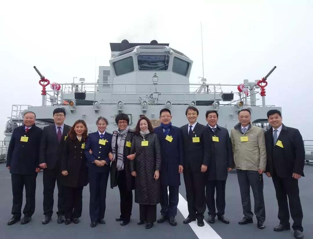 纪念人民海军成立七十周年，独特纪念品见证辉煌历程，纪念海军七十载辉煌历程，独特纪念品见证人民海军成长历程