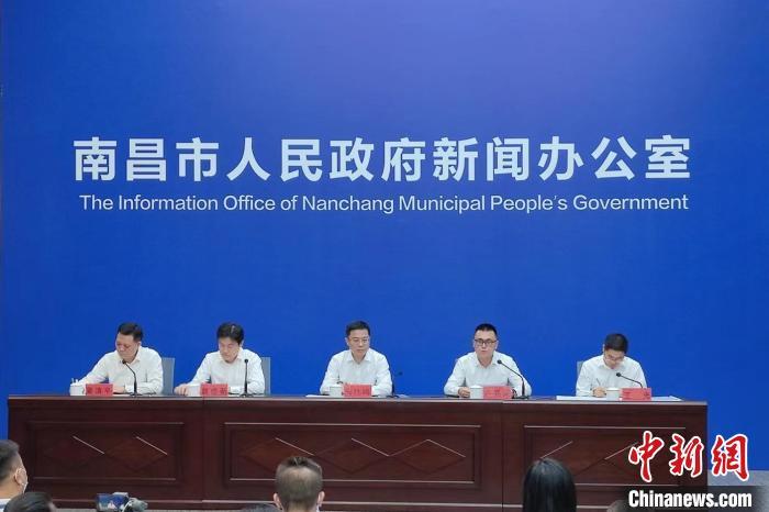 凤凰网新闻报道下的疫情观察与反思，凤凰网新闻报道下的疫情观察与反思，反思疫情中的教训与未来展望