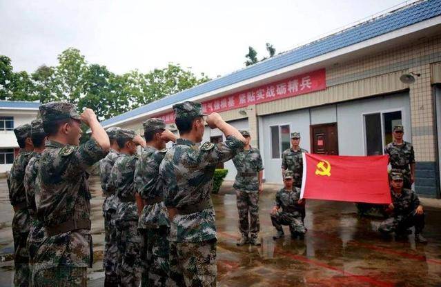 部队改革，军区划分为战区的新时代，新时代下的部队改革与战区划分，迈向军事变革的新征程