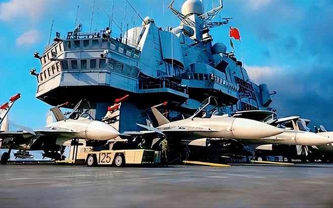 揭秘中国新航母的长度,海洋巨无霸的崭新力量,揭秘,中国新航母长度及海洋巨无霸崭新力量