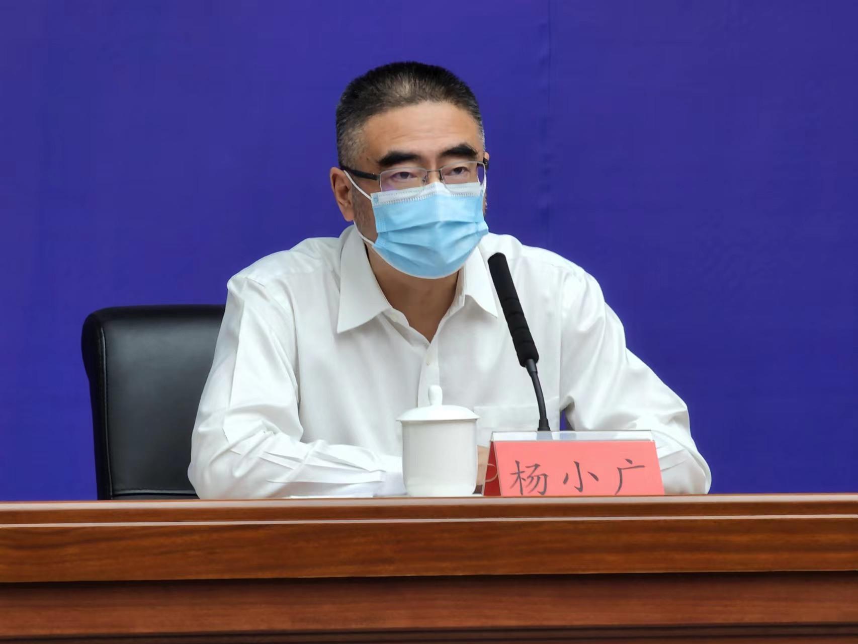 新闻发布会报道范文,新科技引领未来发展趋势,新科技趋势引领未来,新闻发布会范文解读