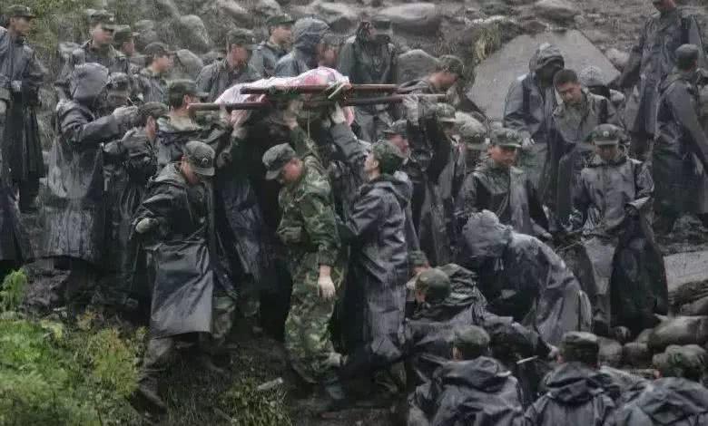 勇毅前行，铸就辉煌——记第十四集团军将领郑璇，勇毅前行铸辉煌——第十四集团军将领郑璇纪实