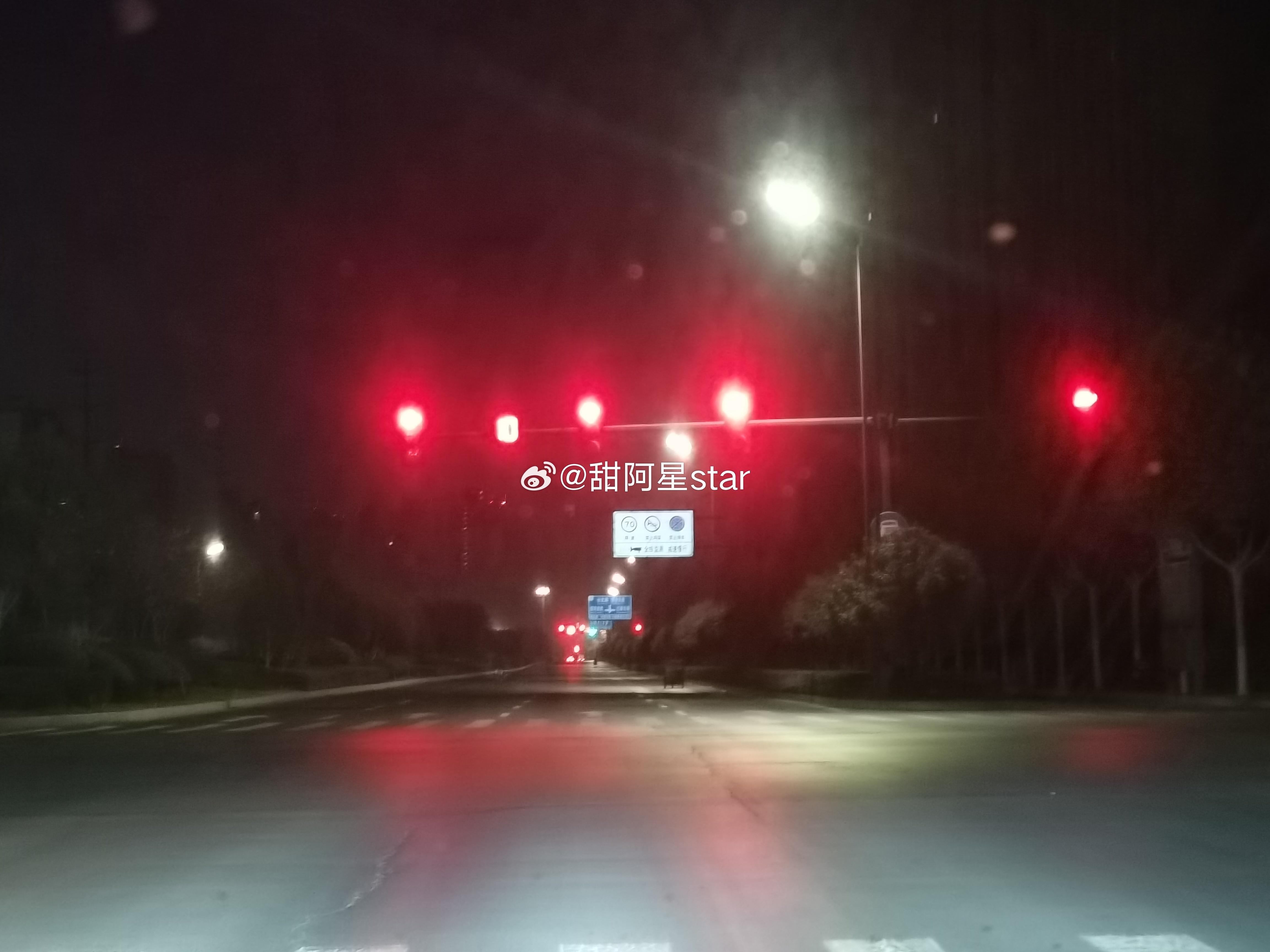 今天凌晨六点的城市觉醒，城市清晨六点觉醒的瞬间