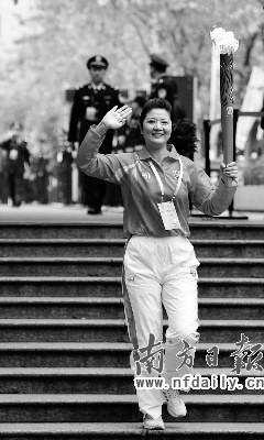 中央电视台军事节目主持人名单及其角色解析，中央电视台军事节目主持人名单与角色深度解析