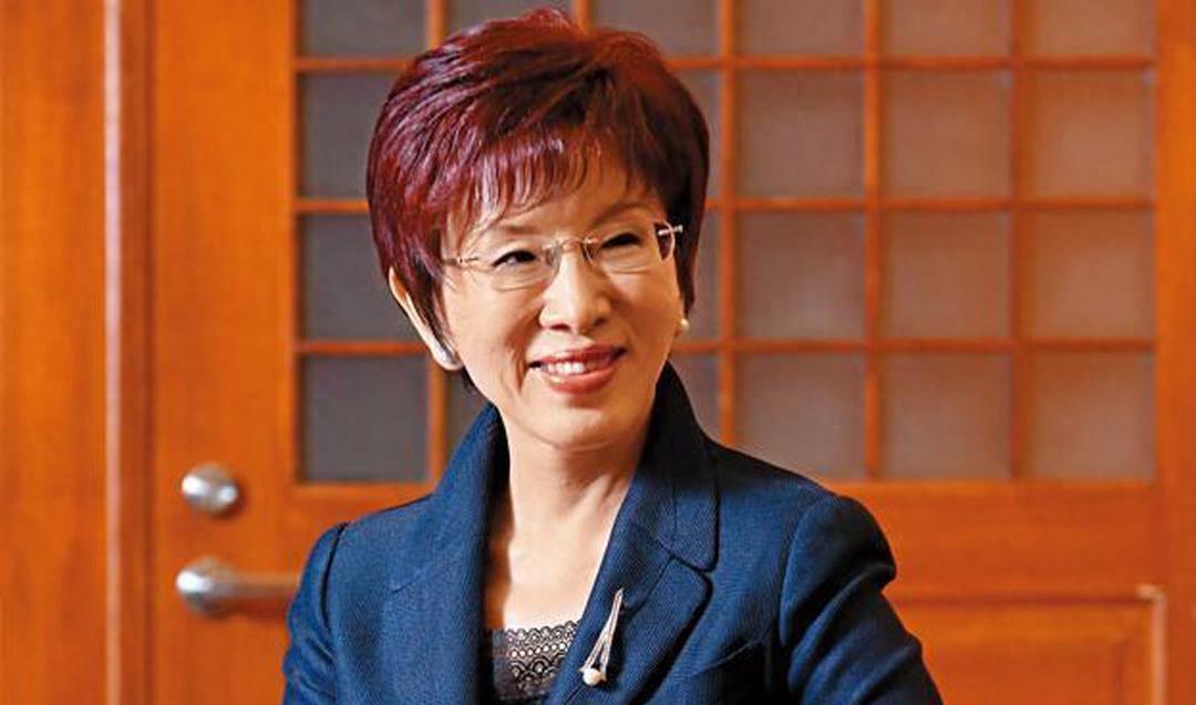 我军已对台岛形成合围，全面战略包围与和平统一的坚定决心，我军已形成对台岛全面战略包围，展现和平统一的坚定决心