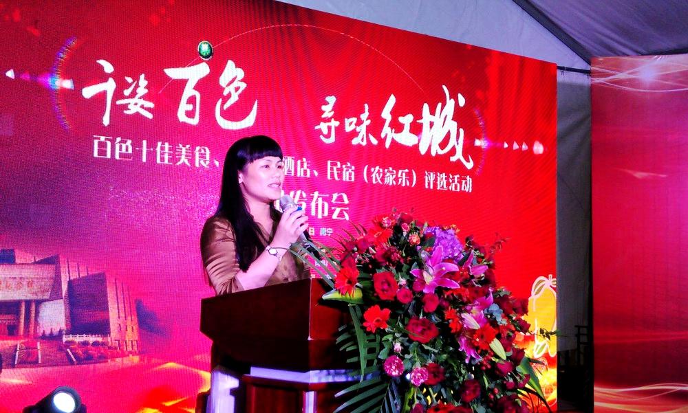 新闻发布会的功能体现在现代社会治理的多个方面，新闻发布会功能在现代社会治理中的多维体现