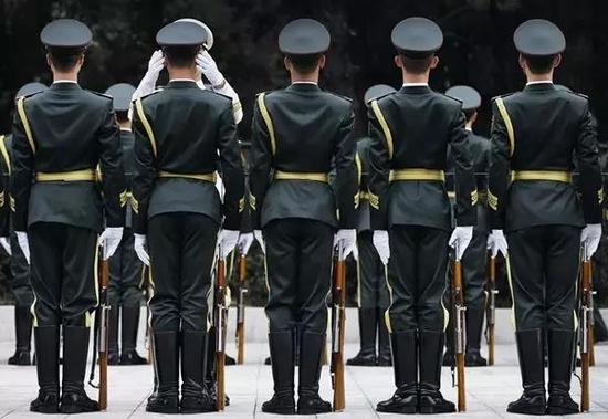 军报在线，信息时代军事新闻的第一选择，信息时代军事新闻首选，军报在线