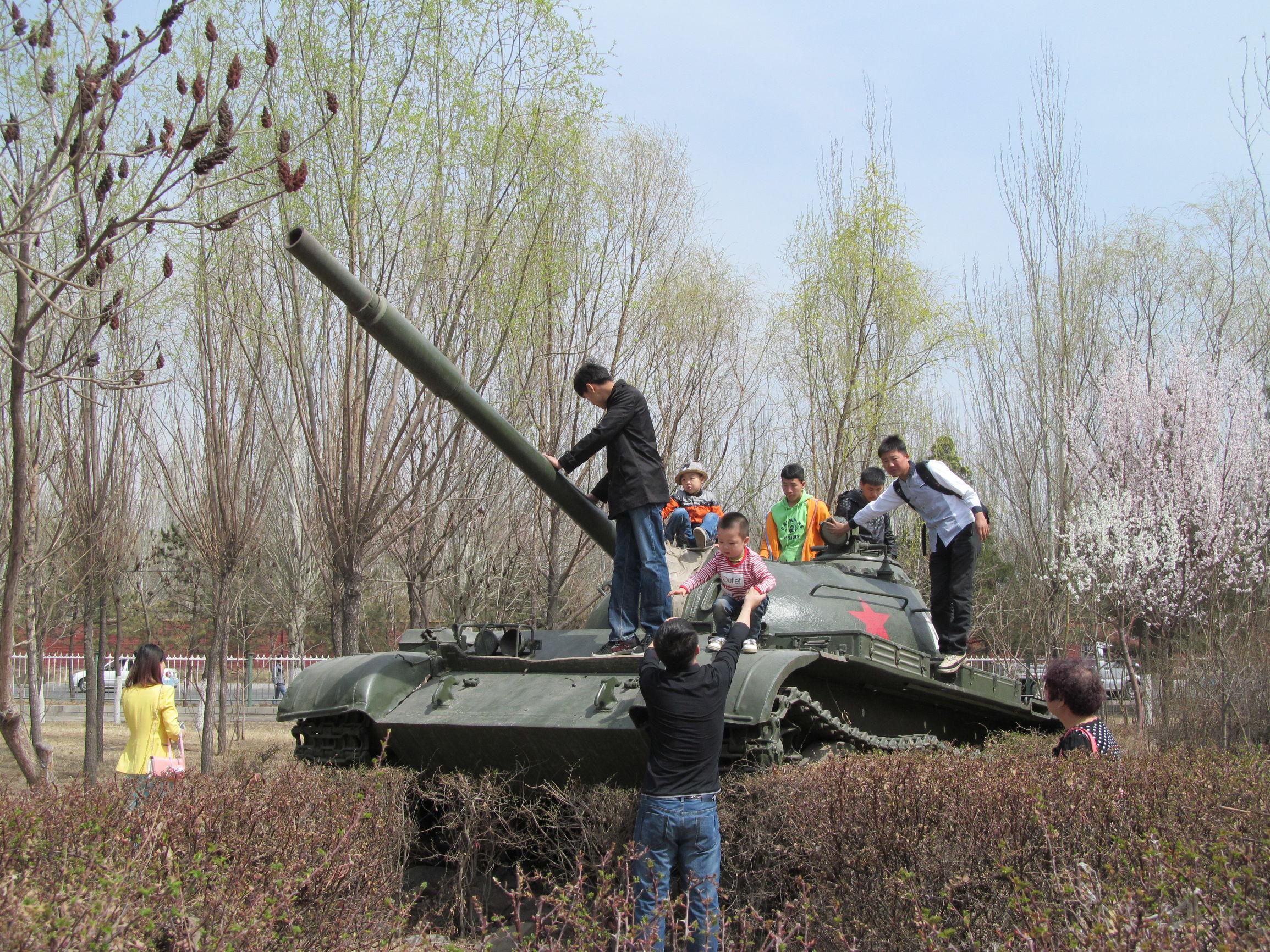 歼-13战机是否已经退役?探讨中国空军现代化进程中的变迁与挑战,歼-13战机退役探讨,中国空军现代化进程中的变迁与挑战