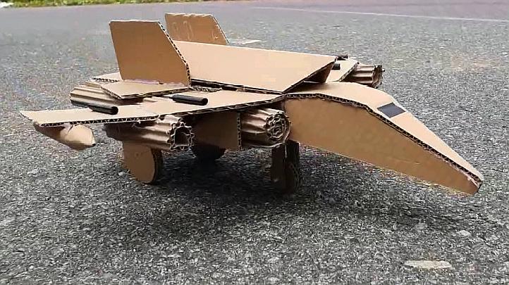 手工纸板制作的战斗机，创意与技术的结晶，手工纸板战斗机，创意与技术的完美融合