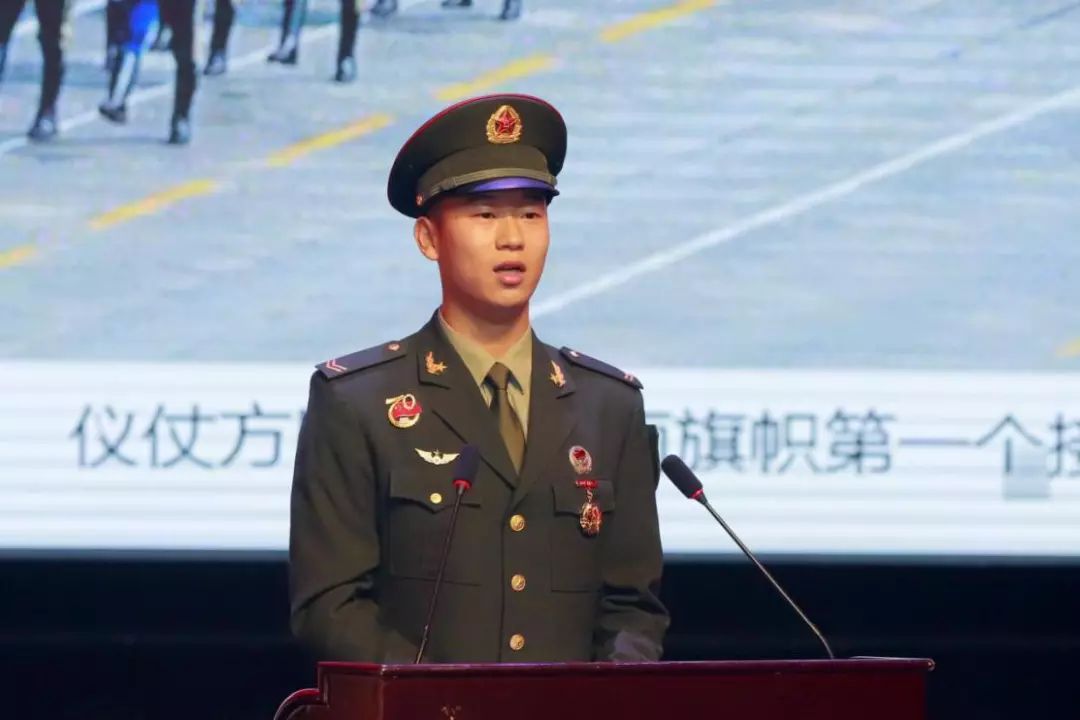 荣耀与辉煌——记2019年国庆三军仪仗队的风采，荣耀与辉煌，2019年国庆三军仪仗队风采展现