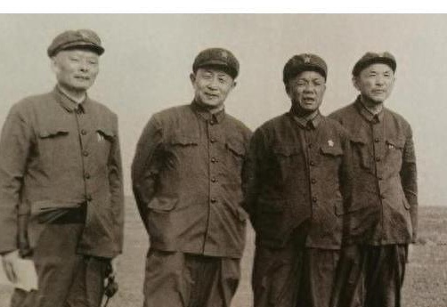 十大中将刘铜锣，英勇传奇与卓越贡献，十大中将刘铜锣，英勇传奇、卓越贡献的传奇人物