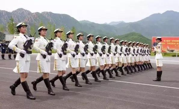 中国女兵方队领队名单,展现新时代巾帼英雄的荣耀与风采,中国女兵方队领队名单揭晓,展现新时代巾帼英雄的荣耀与风采