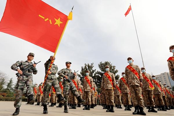 揭秘2022年中国空军新式迷彩服，科技、时尚与战斗力的完美结合，揭秘，中国空军新式迷彩服——科技与战斗力的时尚融合（2022版）
