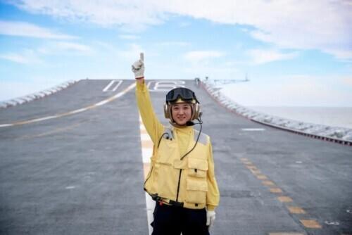 辽宁舰的传奇之旅，探索3D立体拼图的世界，辽宁舰传奇之旅，探索立体拼图世界的奥秘