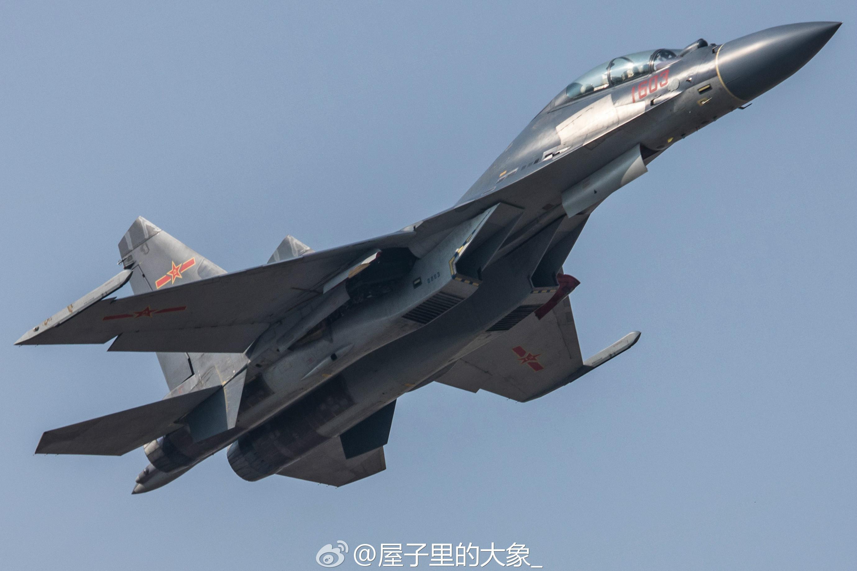 歼-16战斗机最高升限的探索与解析,歼-16战斗机最高升限的探索与揭秘