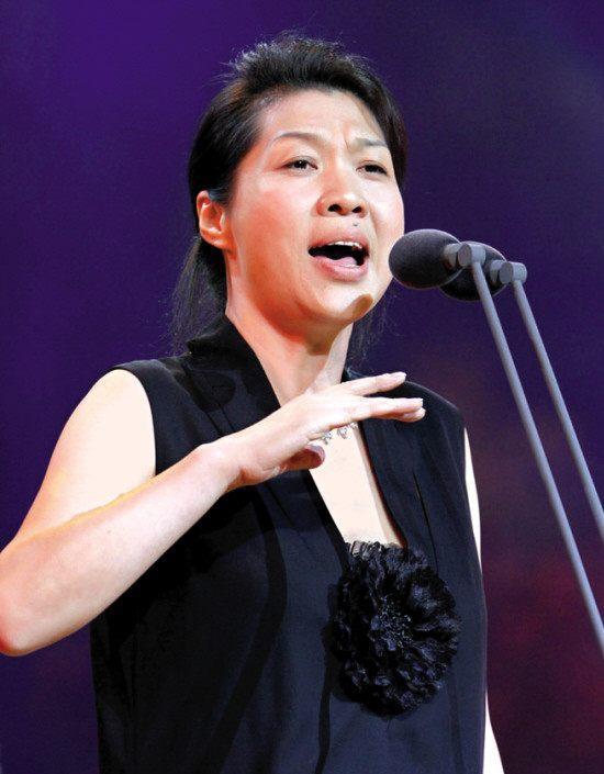 张暴默热血颂原唱现场——一场音乐的震撼之旅，张暴默热血颂原唱现场，音乐的震撼之旅