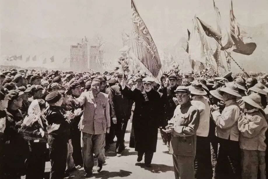 回望历史，探寻1950年的时代印记，回望历史，探寻1950年的时代印记
