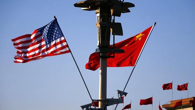 中国与西方国家关系的演变与挑战，中国与西方国家关系的演变与挑战，历史变迁与当前挑战