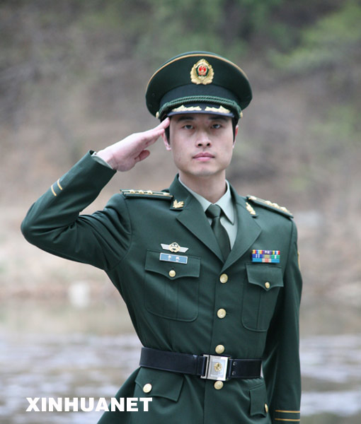 武警常服配饰，展现军威与荣耀的象征，武警常服配饰，军威与荣耀的彰显