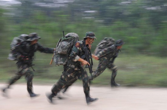 猎人学校和特种兵训练,哪个更好?深度分析与比较,猎人学校与特种兵训练的深度分析与比较,哪个更优?
