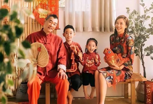 中心小学死人案件，深度探究与反思，中心小学死人案件，深度探究与反思背后的真相与教训
