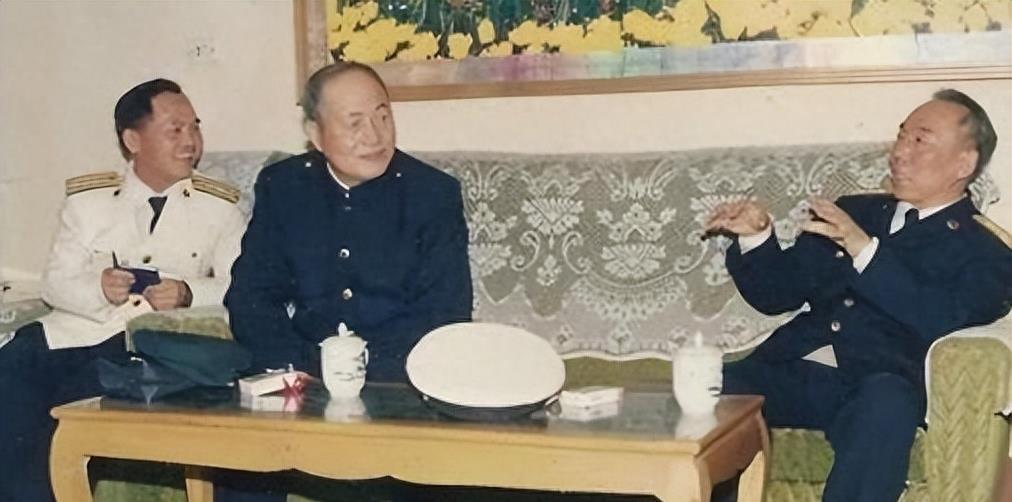 海军指挥学院的卓越之处，培养精英，引领海军发展，海军指挥学院，精英摇篮，引领海军卓越发展之路
