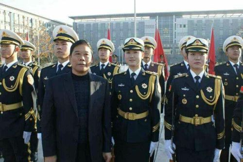 仪仗队中的河南籍干部，荣耀与担当，河南籍干部在仪仗队中的荣耀与担当