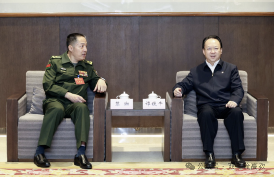 国防大学校长与书记的职权地位比较,国防大学校长与书记职权地位比较探讨