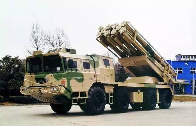 中国最新款火箭炮，科技力量展现的震撼瞬间，中国最新火箭炮震撼瞬间，科技力量的展现