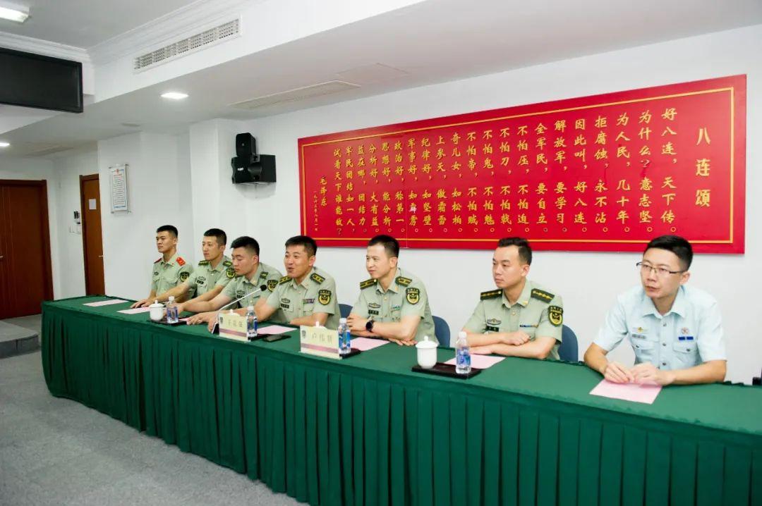 国防军事专题教育，培养国防意识，强化军事素质，国防军事专题教育，培养国防意识，提升军事素质