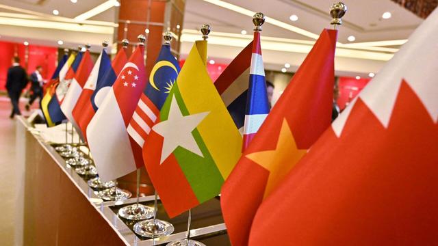中国东盟共同通过南海宣言方针，深化区域合作与海洋治理的新篇章，南海宣言方针引领深化区域合作与海洋治理新篇章，中国东盟共同前行