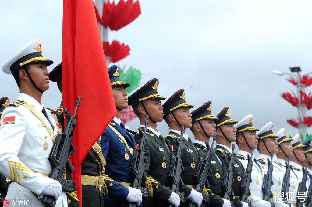 中国人民解放军仪仗队壁纸，荣耀的象征与精神的体现，中国人民解放军仪仗队壁纸，荣耀与精神的象征