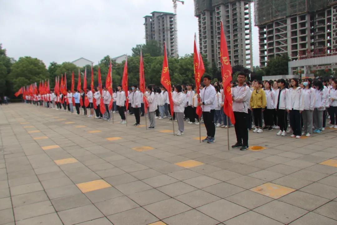 关于美国国防预算的探讨，聚焦2021财年国防预算分析，美国国防预算分析，聚焦2021财年探讨与探讨