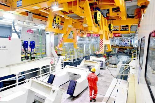 中铁十四局集团大盾构公司屈克军，勇毅前行，铸就卓越，中铁十四局大盾构公司屈克军，勇毅前行，铸就卓越传奇