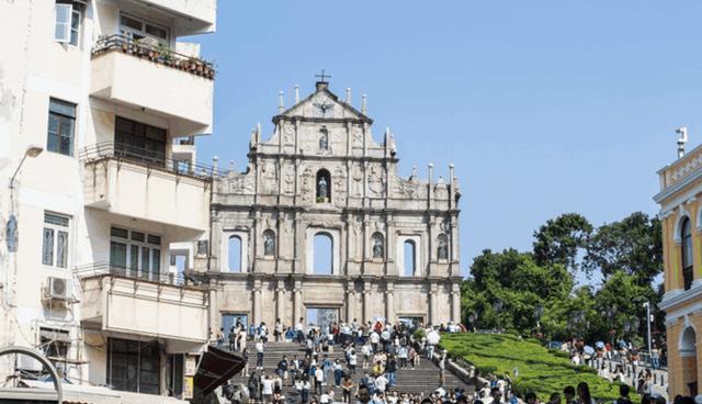 揭秘大三巴一肖一码背后的设计传奇,谁是那位神秘的设计师?,揭秘大三巴一肖一码背后的设计传奇,神秘设计师身份揭晓