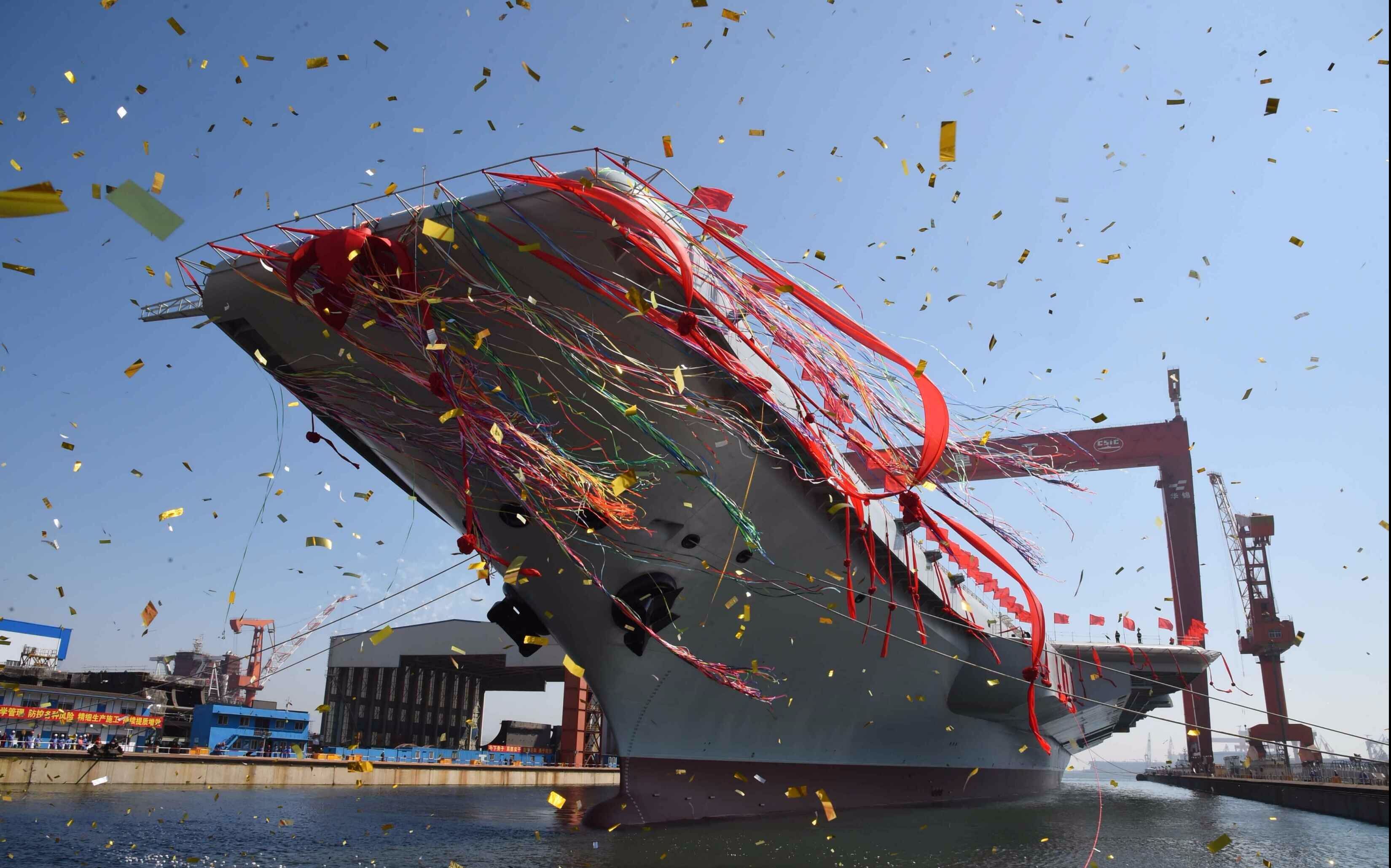 航母下水仪式中的喷水仪式,解读其背后的深层意义,航母下水仪式中的喷水仪式,解读深层象征意义