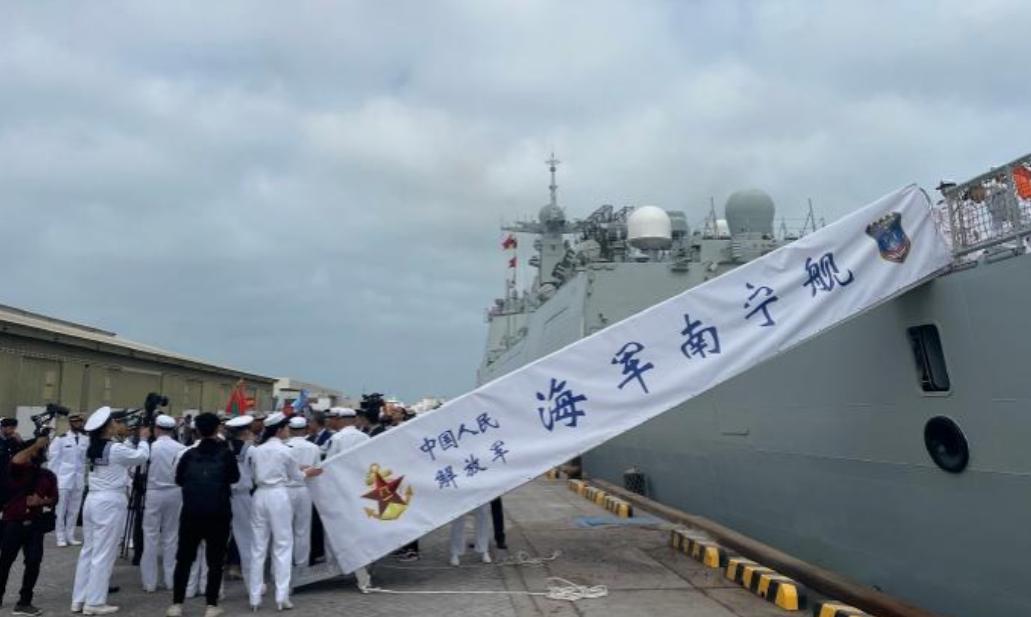 中国海军南宁舰，新时代的海疆卫士，中国海军南宁舰，新时代海疆的坚定卫士