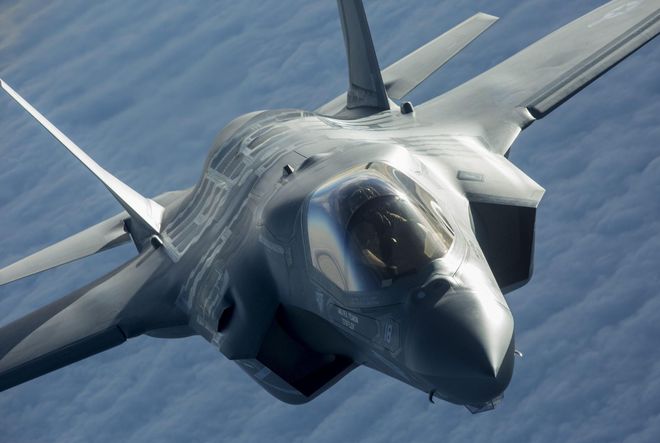 揭秘真相，关于F-35被苏-30咬尾辟谣的文章，揭秘真相，关于F-35被苏-30咬尾的真相揭秘与辟谣文章